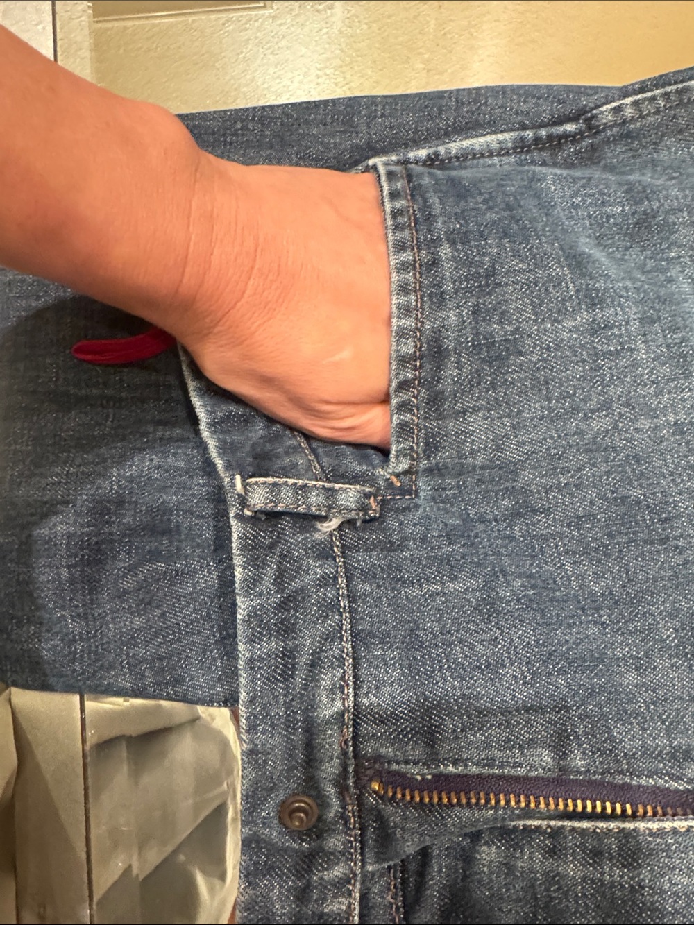 Prada Vintage Bootcut Crop Jeans Dark Wash Denim Made in Italy Size 40 Y2K - Picture 8 of 14